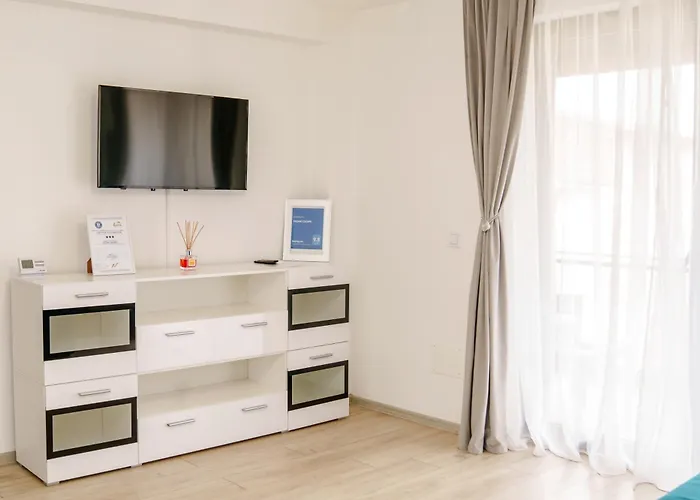 Dreams Escape * Крайова